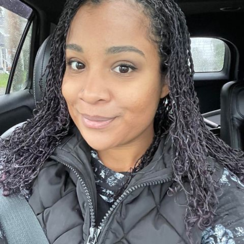 Meet your Posher, Krystal